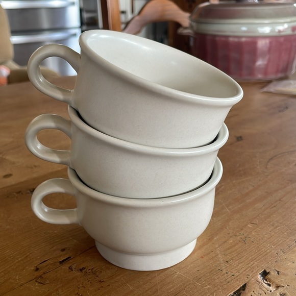 Three Pfaltzgraff Yorktowne 4” Soup/ Chili Mugs - Picture 7 of 7